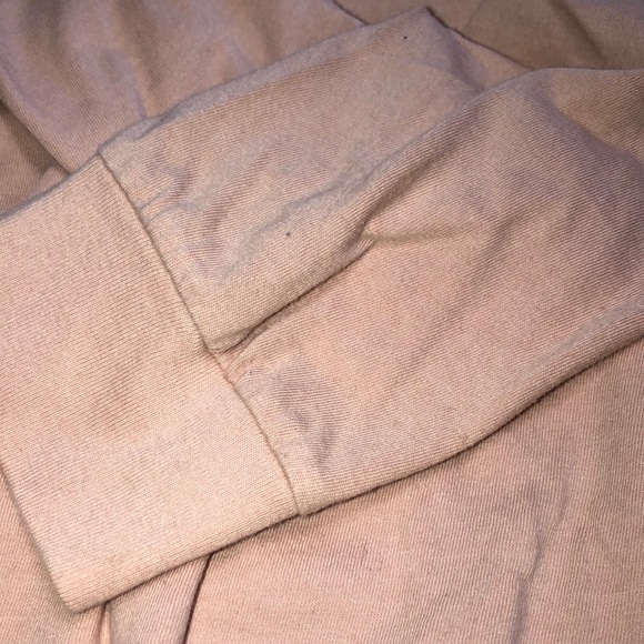 PINK oversized long sleeve TShirt. Never worn -NWOT - MED - Picture 5 of 7